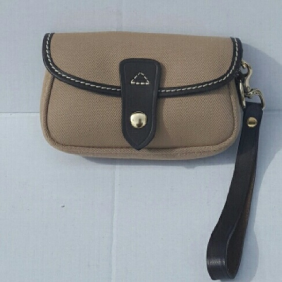 Dooney and Bourke Wristlet