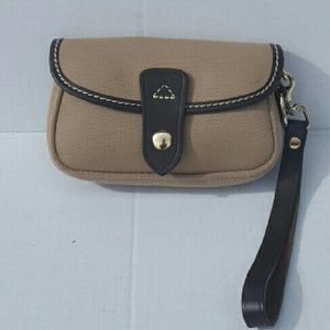 Dooney and Bourke Wristlet