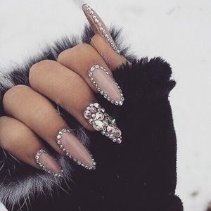 Meet your Posher, Zaina