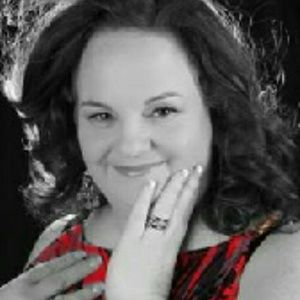 Meet your Posher, Carla