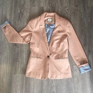 Pull and Bear Dark nude blazer ✨