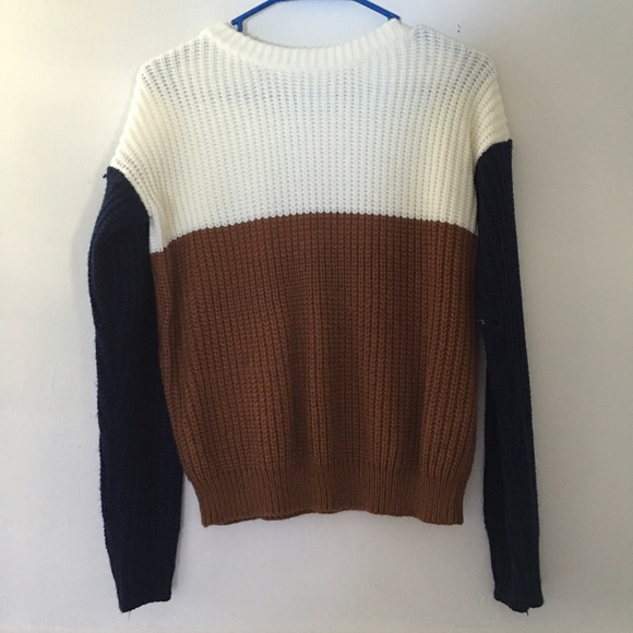 NWOT Cream/Navy/Brown Sweater