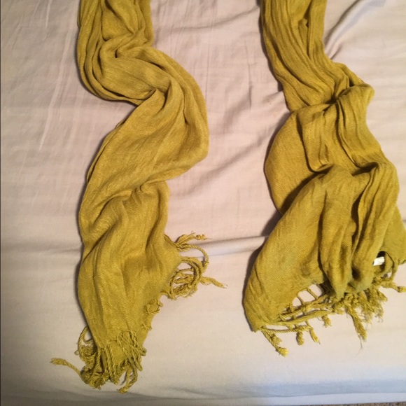 Scarves - Picture 2 of 3