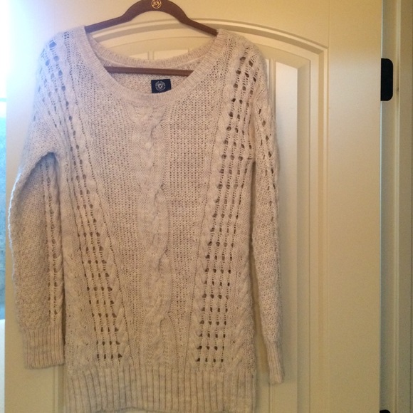 American Eagle Wool Pullover Sweater