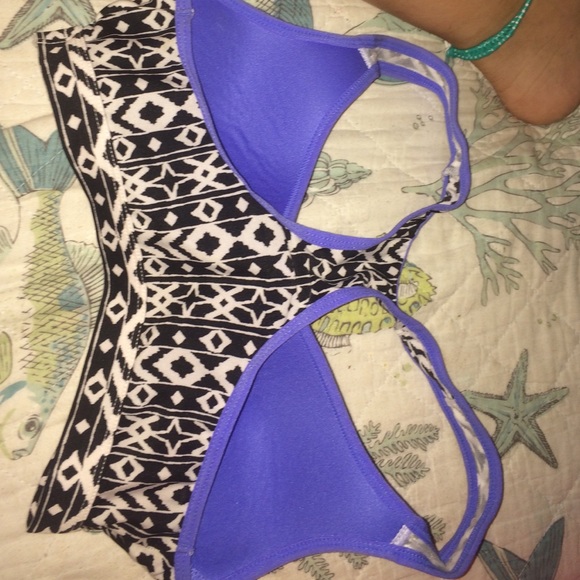 Sport bra - Picture 2 of 3