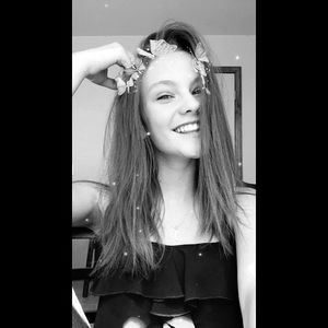 Meet your Posher, Julia