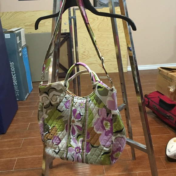 Vera Bradley Bag - Picture 1 of 4