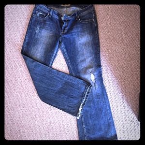 American Eagle Distressed Jeans