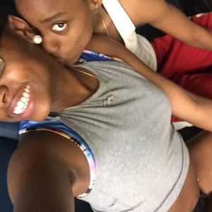 Meet your Posher, Cassandra