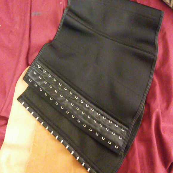 Waist trainer !!!
