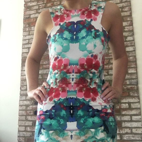 ☀️ Multi Colored / Floral / Dress - Picture 2 of 4