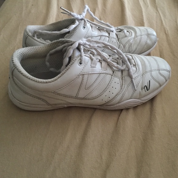 Varsity All American Cheer Shoe - Picture 2 of 4