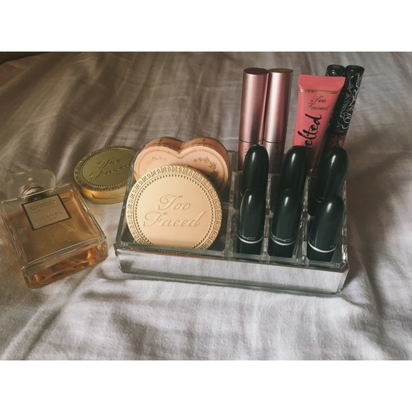 Makeup organizer & brushes bundle