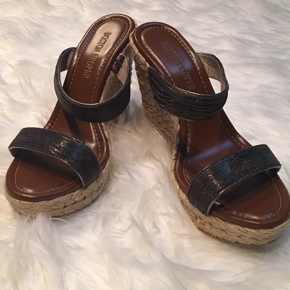 Boston Proper Wedges Gray Brown