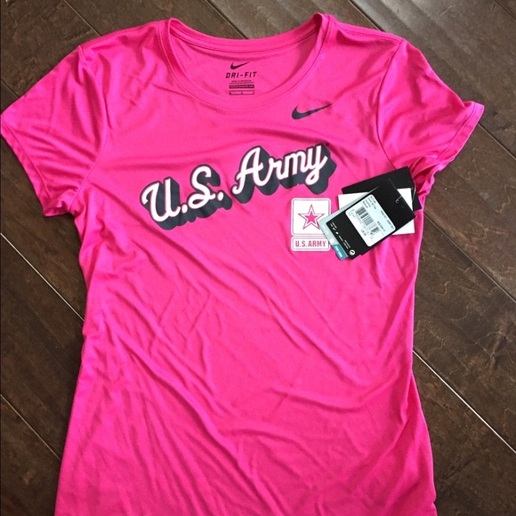Nike medium army dry fit t shirt