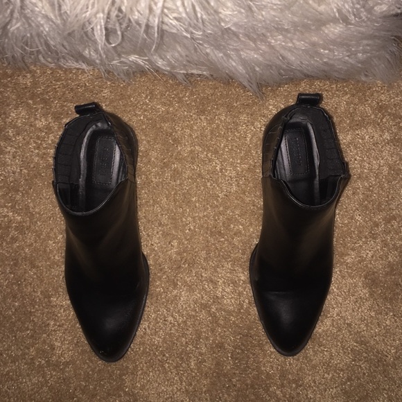 forever21 ankle cut boot. size 6.5 - Picture 3 of 4