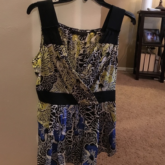 BCBG Flowy Tank