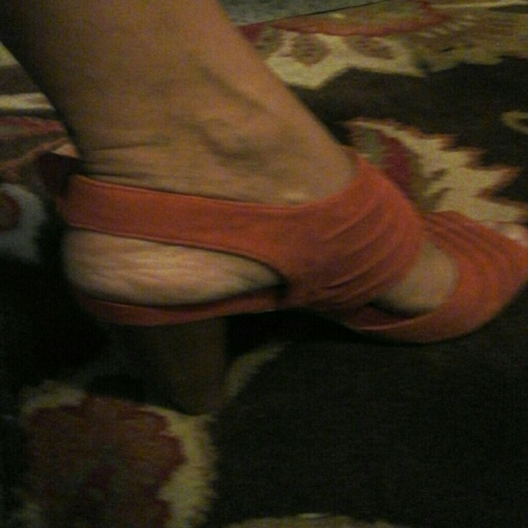 Heels - Picture 3 of 3