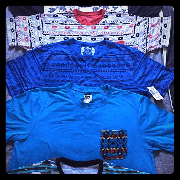 Bundle of 5 men's X-L 2 brand new with tags.