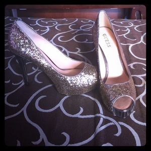Gold Guess heels. Only worn once.
