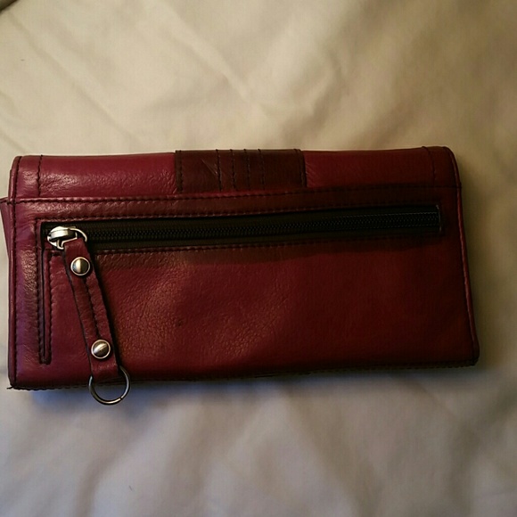 B Makowsky magenta wallet - Picture 3 of 4