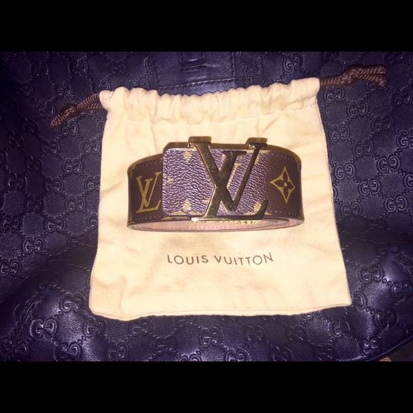 I no longer use it.    LV INITIALES 40MM