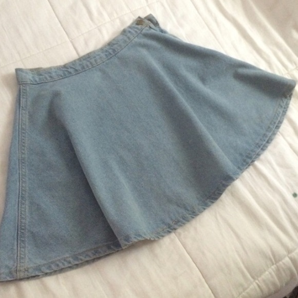 American Apparel Denim Skirt