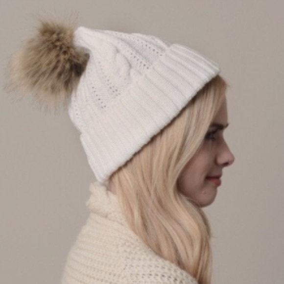 Boutique Accessories - Adorable White Pom Beanie
