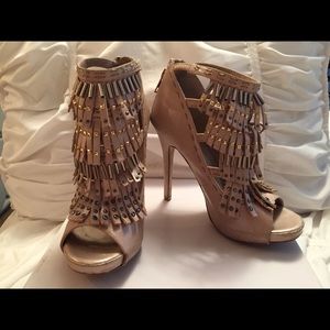 Fringe Aldo Heels size 7