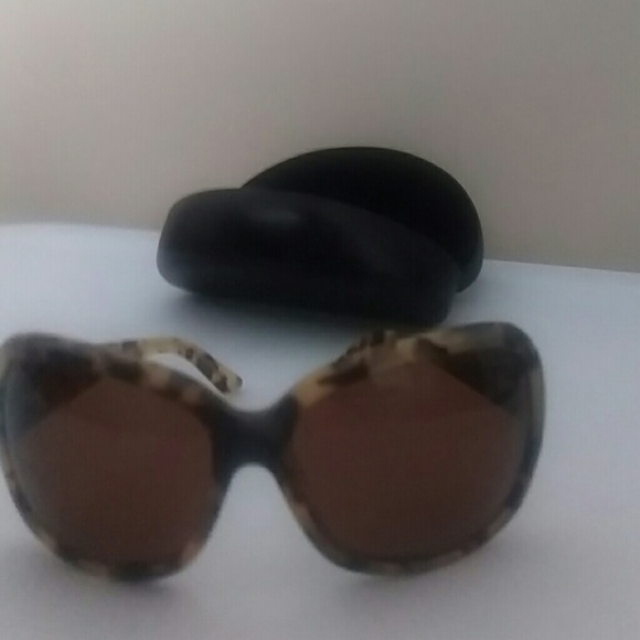 Nice Tortoiseshell Sunglasses - Picture 2 of 2