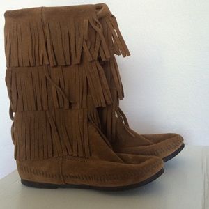 Brown suede boots only worn once practically  new