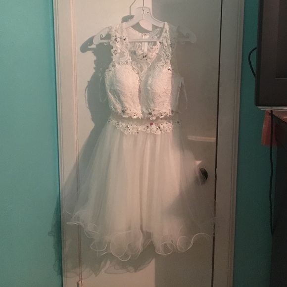 A homecoming/15 dama dress/ - Picture 1 of 3