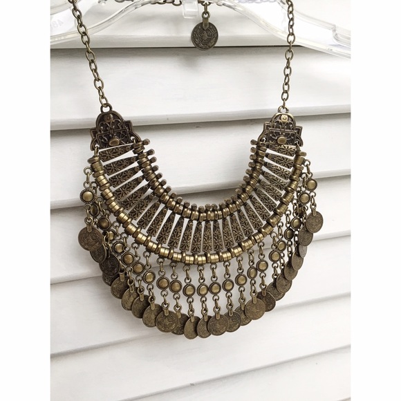 Natalie B Jewelry - Natalie B Fit for a Queen Necklace