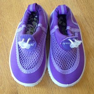 Speedo Toddler Size Small Water Shoes
