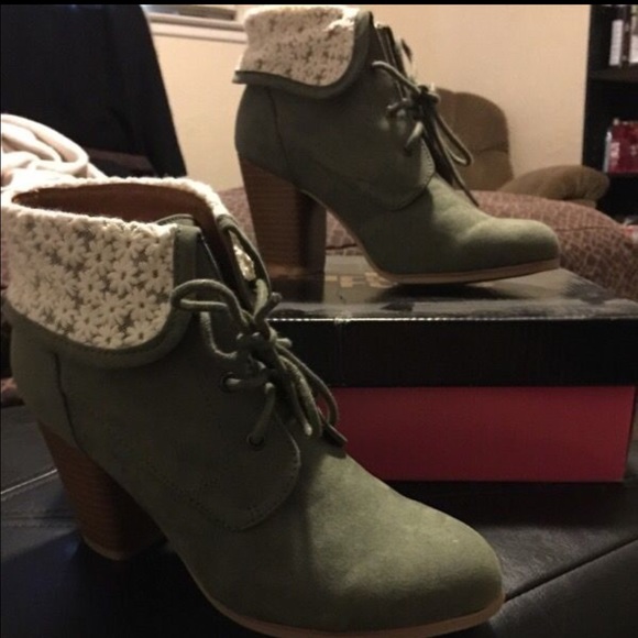 Women's heels