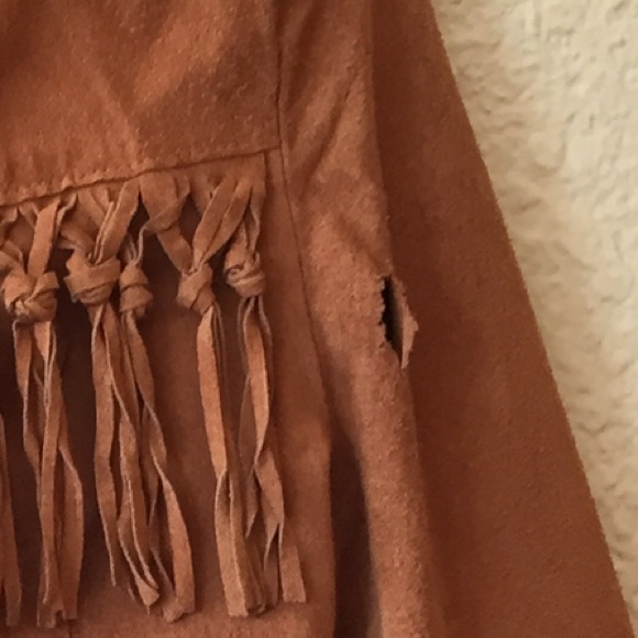 Annie Oakley suede fringe jacket 🔫 - Picture 2 of 2