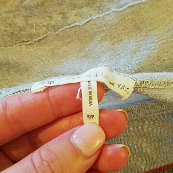 House of Harlow frayed t shirt - Picture 3 of 3