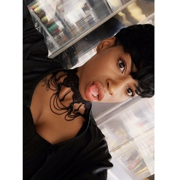 Choker necklace - Picture 2 of 4