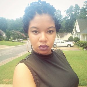 Meet your Posher, Symone