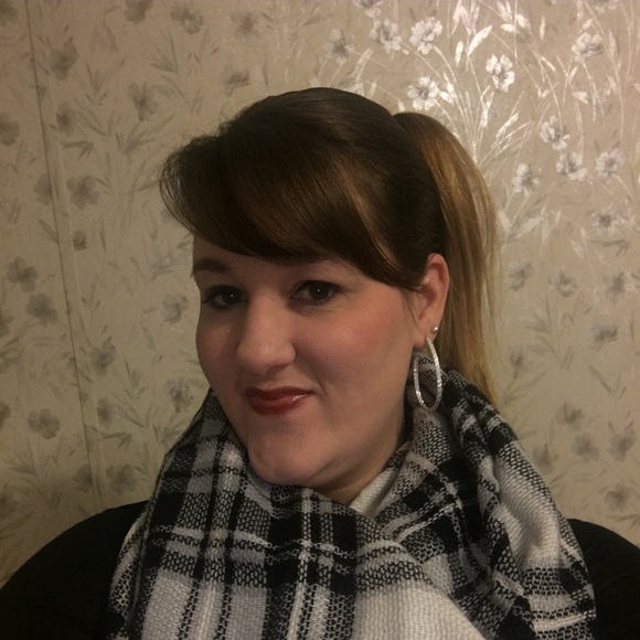 Meet your Posher, Katrina - Picture 1 of 1