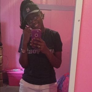 Meet your Posher, Tiara