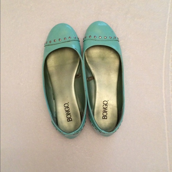Aqua flats