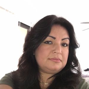 Meet your Posher, Eva