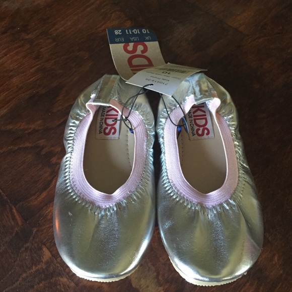 GIFT IDEA- Kids silver/pink slip on shoes