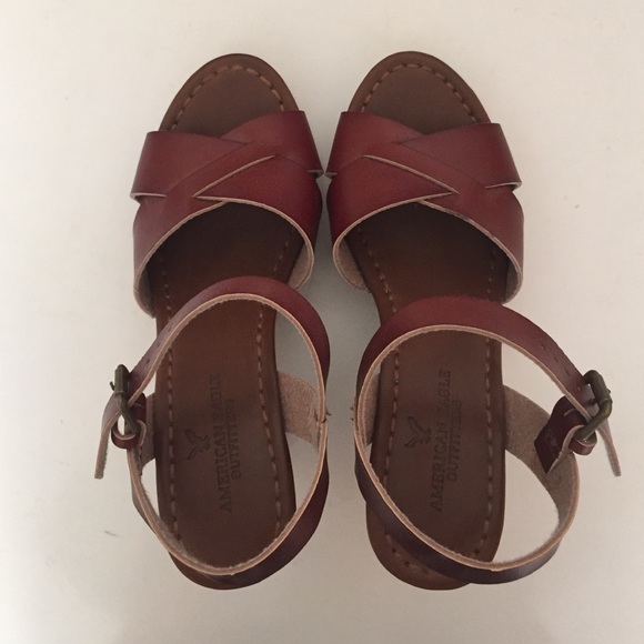 American Eagle Strappy Wooden Wedge Sandals