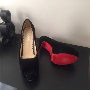 Black velvet Heels