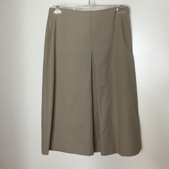 ❌SOLD❌  Beneton A-line Skirt. Size40/US4.