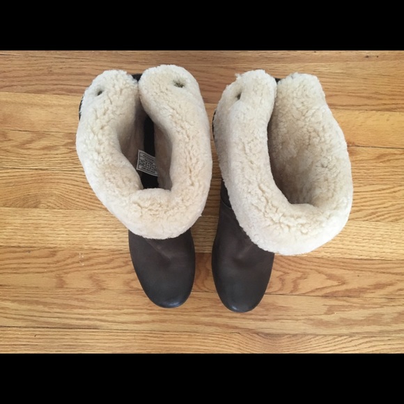 Uggs - Picture 3 of 3