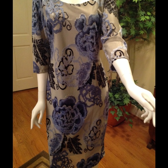 Stunning Dress New