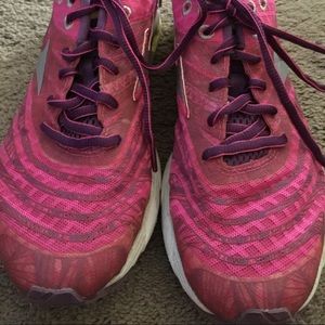 Mizuno Wave Sayonara Running Shoes